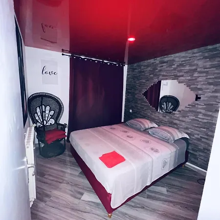 Romantique L'escapade Jacuzzi Espondeilhan