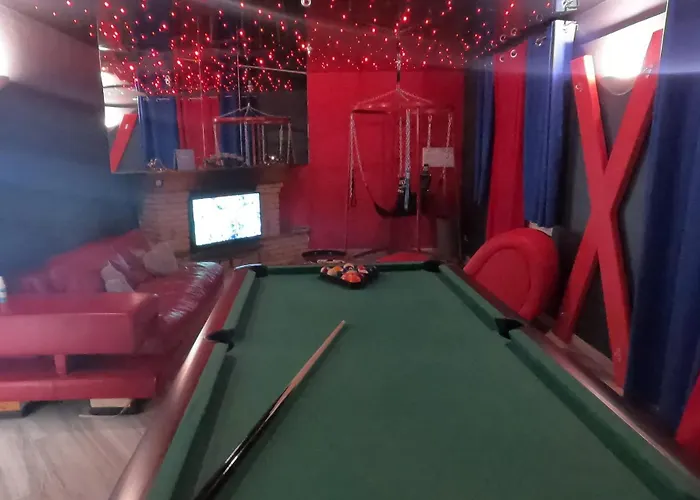 아파트 Romantique L'escapade Jacuzzi Espondeilhan