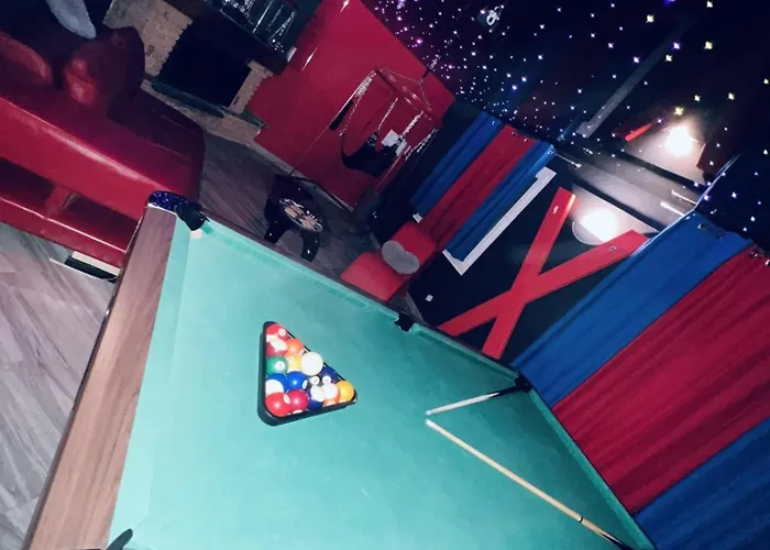 Romantique L'escapade Jacuzzi 아파트 Espondeilhan